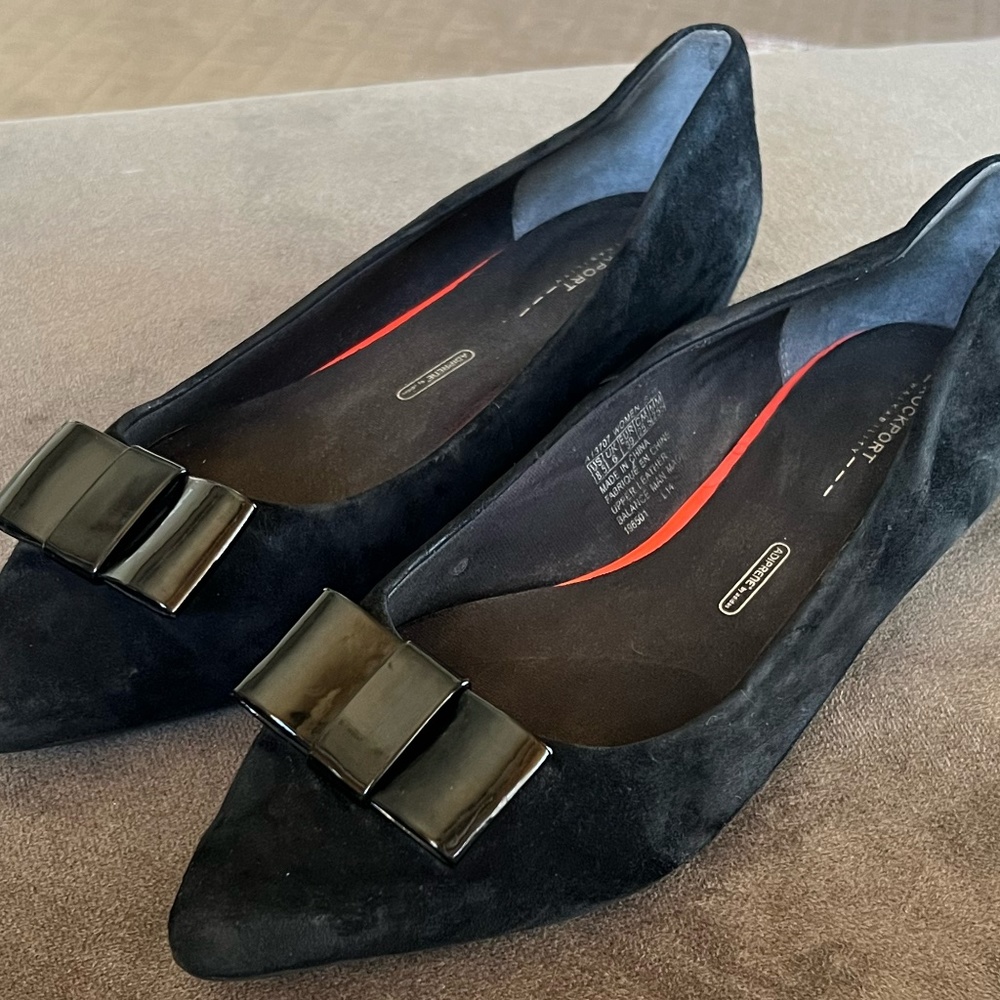 Classic Pointed Toe Dress Flats